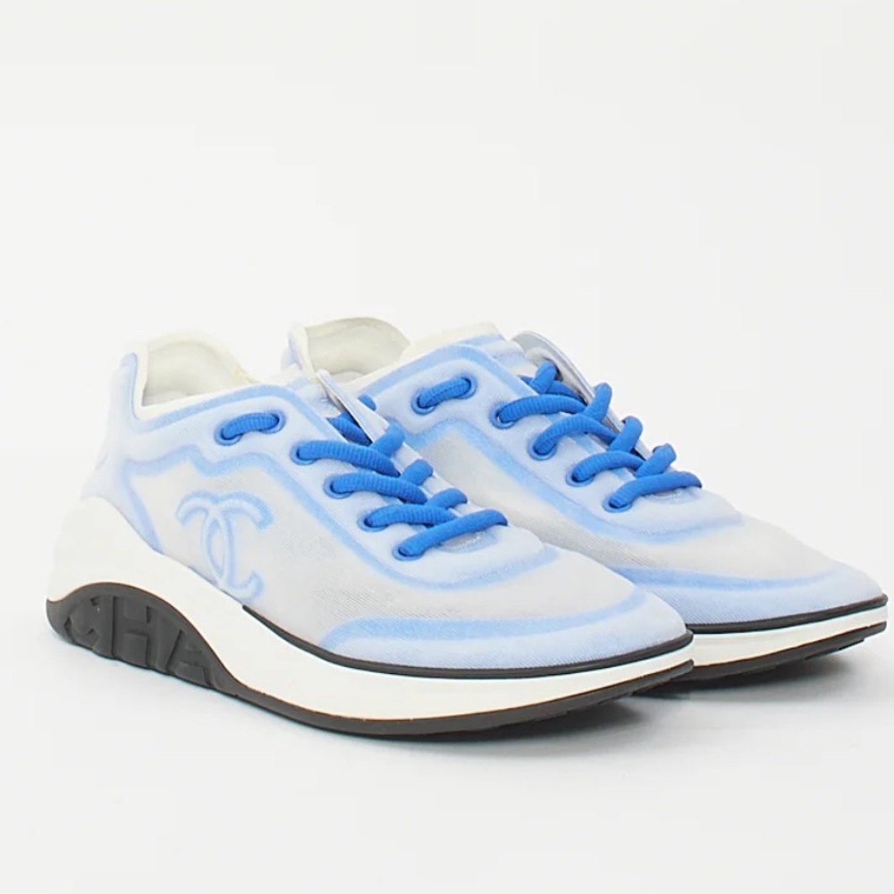 CHANEL
Blue Mesh/Lycra 19P CC Logo Sneakers